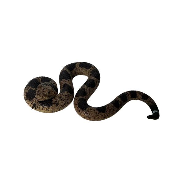 Realistic Fake Snakes Toy, 2 pcs Soft Rubber Fake snakes Garden Snake Props - Picture 12 of 14